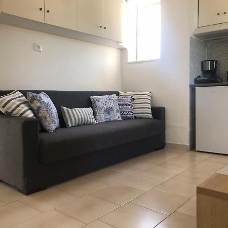 Jo'S Apartment อาร์เตมีดา ภายนอก รูปภาพ
